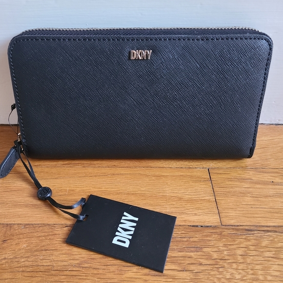 Dkny Vela large Zip around Wallet - Picture 14 of 14